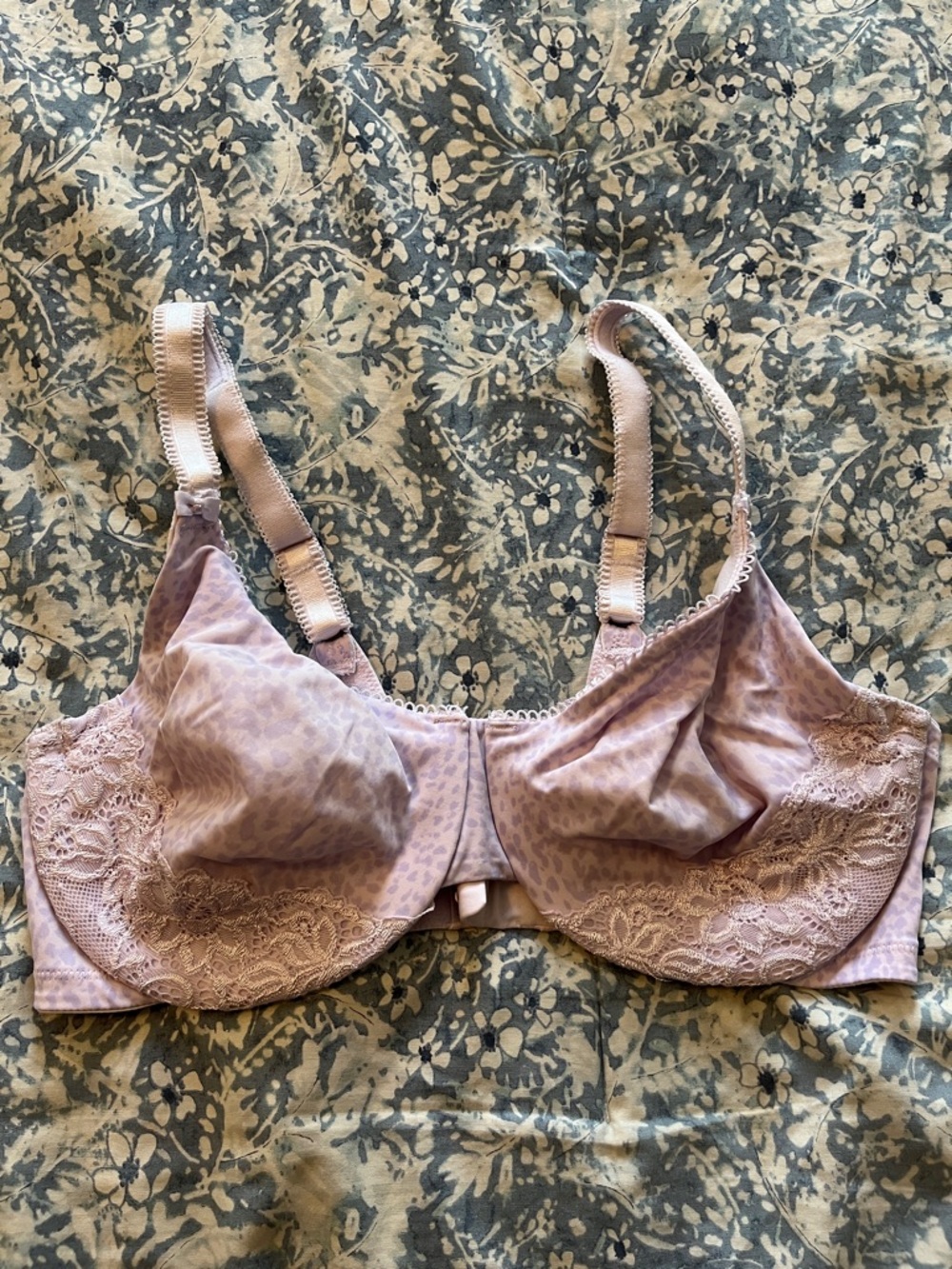 Olga 38D Light Lavender Wire Support Bra